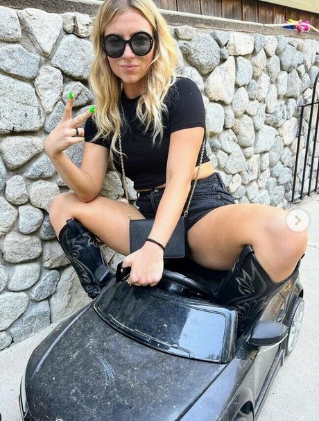 Annie Lederman xxx model archive