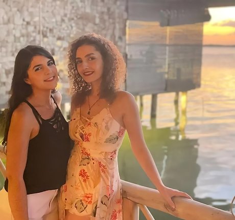 Nina Infinity pretty star pics