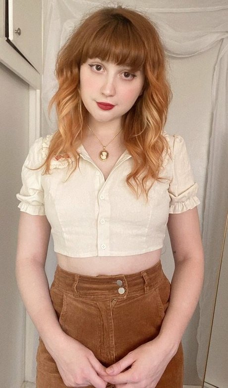 lemon sg nudes star image