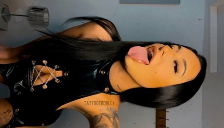Tattooeddollj sexy pornstar galleries