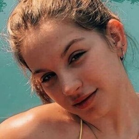 Lea Sanz hd star photos