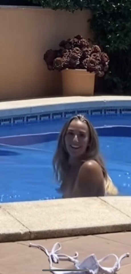 Maria Fontanals Coll naked star pics