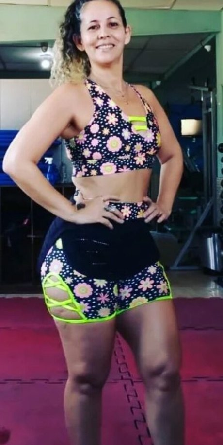 Soninha Coroa pornstar perfect pictures