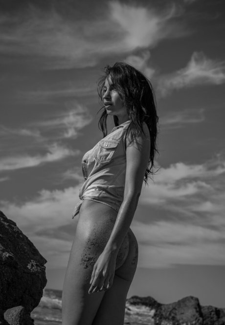 Elena Fernandes hot model image