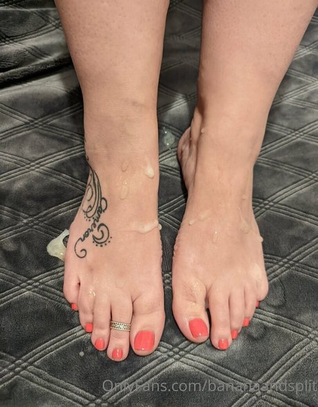 bananaandsplit model hd pictures