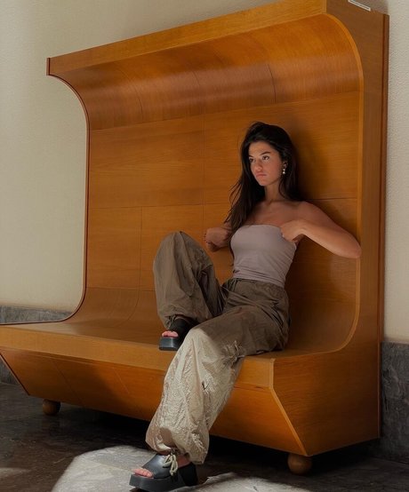 Beatrice Barichella hot actress img