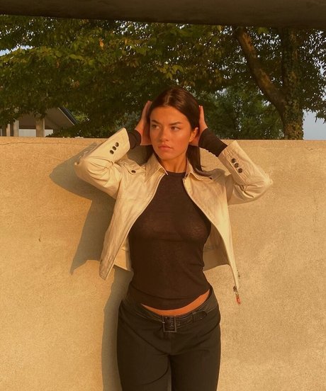 Beatrice Barichella nice model img