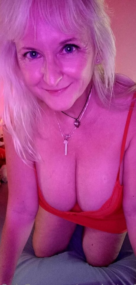 monicutex2 pornstar erotic pictures