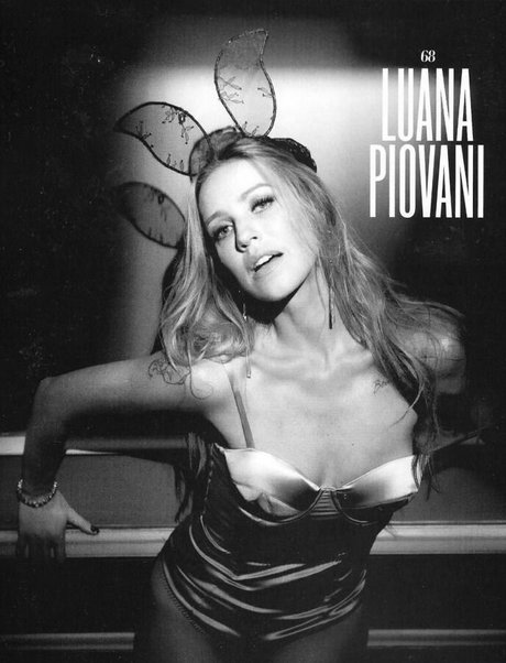 Luana Piovani pornstar naked photo