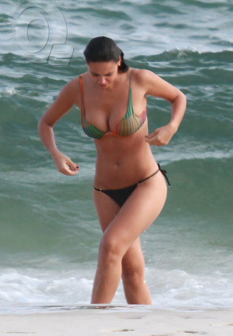 Debora Nascimento actress pictures