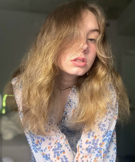 CruelRice nudes pornstar gallery