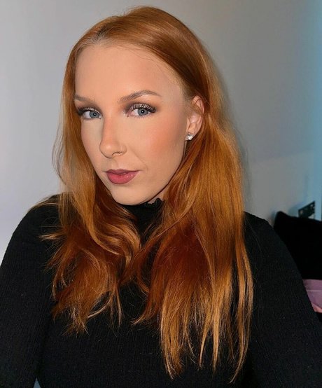 Tannar Eacott star top pic