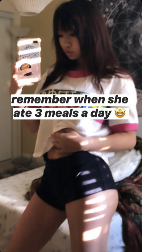 Fruitypoppin pornographic star img