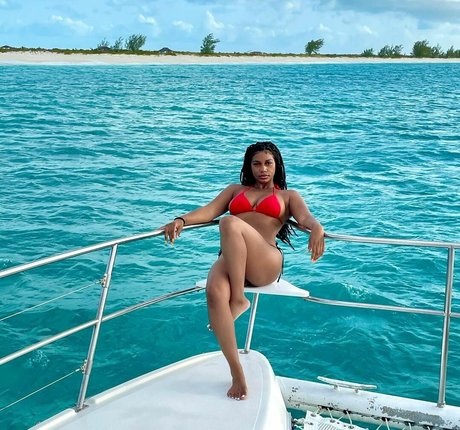 pretty onlyfans art nude photos