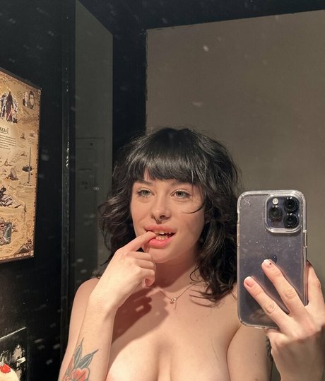 Strawberry bb sexy pornstar image