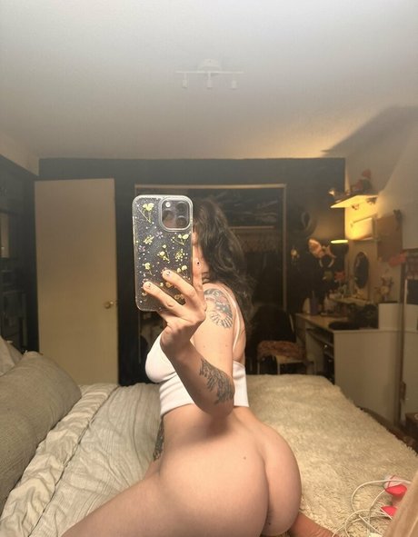 Strawberry bb xxx model pic