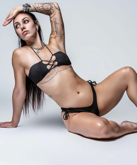 Tori Ortiz model hot pic