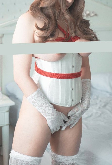 Ai Natsumi model beautiful gallery