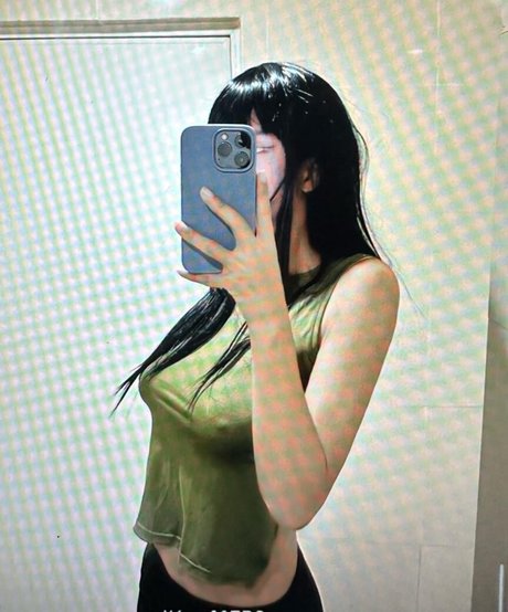 Arihienna model porn galleries