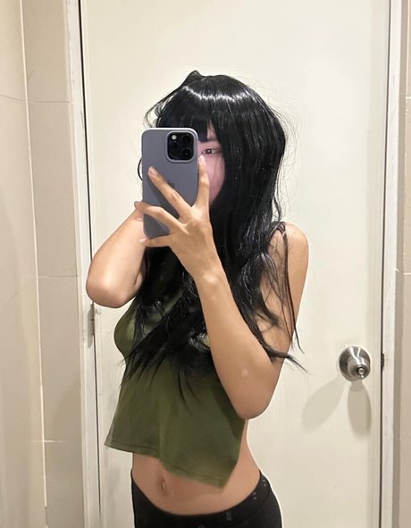 Arihienna hd pornstar image