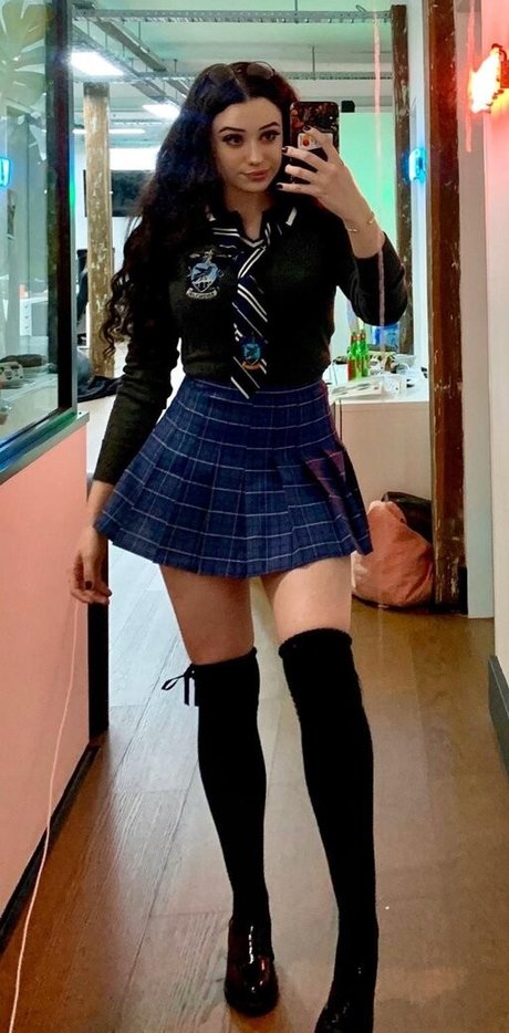 LivBev porn star picture