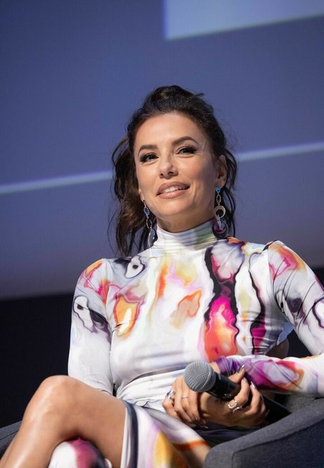 Eva Longoria naked model pic