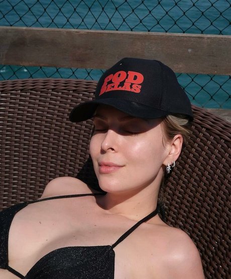 Tata Estaniecki adult star picture