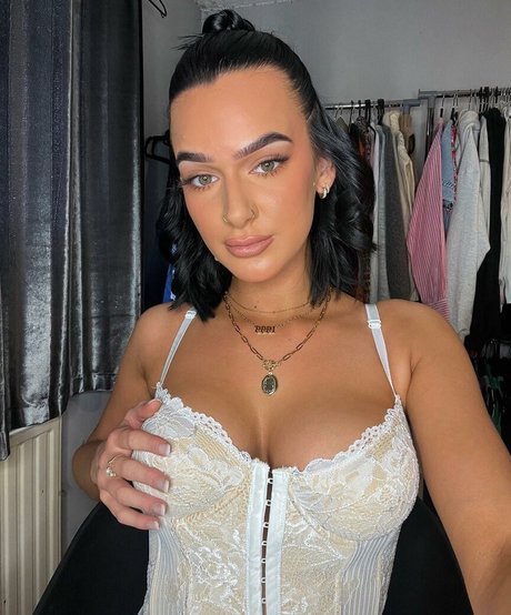 peeing onlyfans sexy nude pics