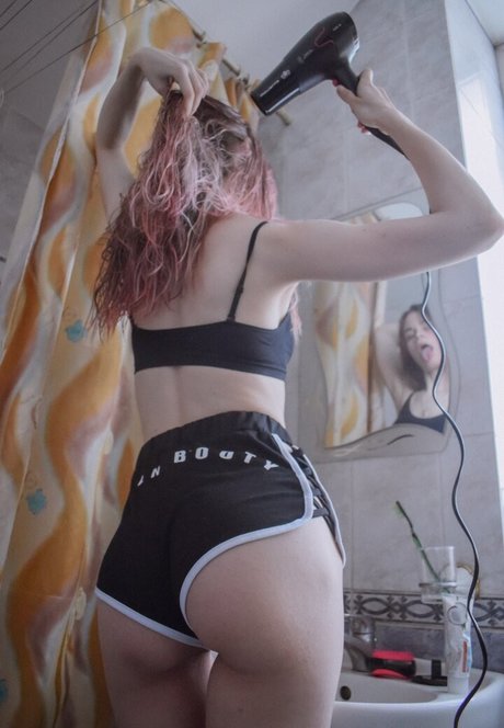 iriesska model perfect image