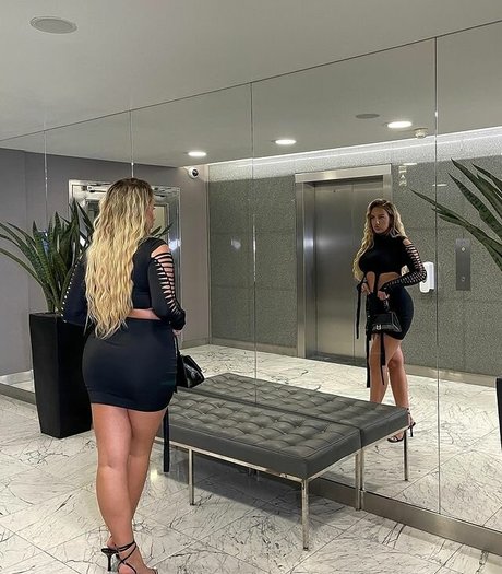 LAURA GOLD Profile pic