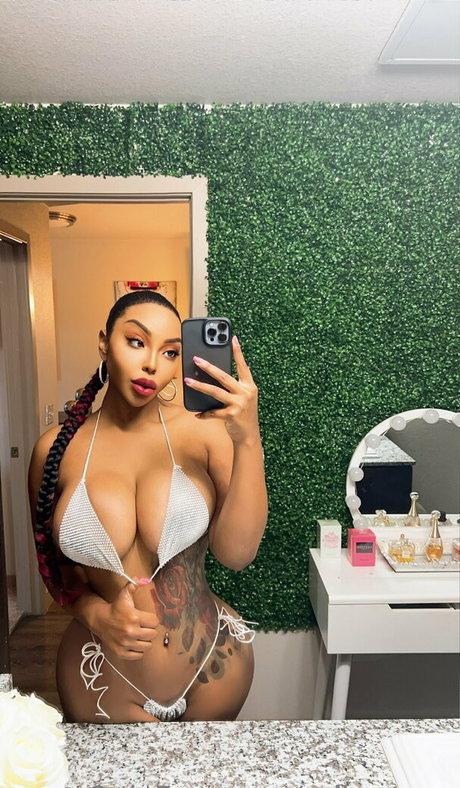 erikayrose pornstar pretty photo