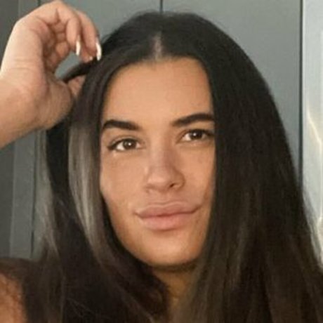 Celestelane1093 pornstar top pic