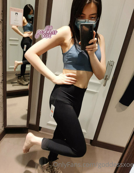 goddessxoe art actress gallery