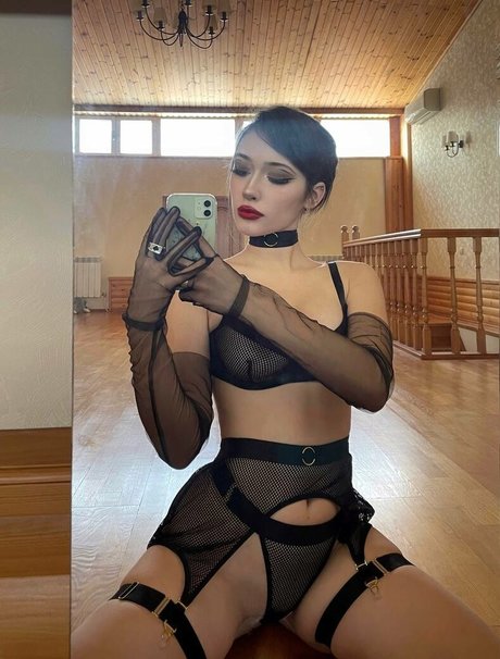 Miheeeeeva model nude gallery