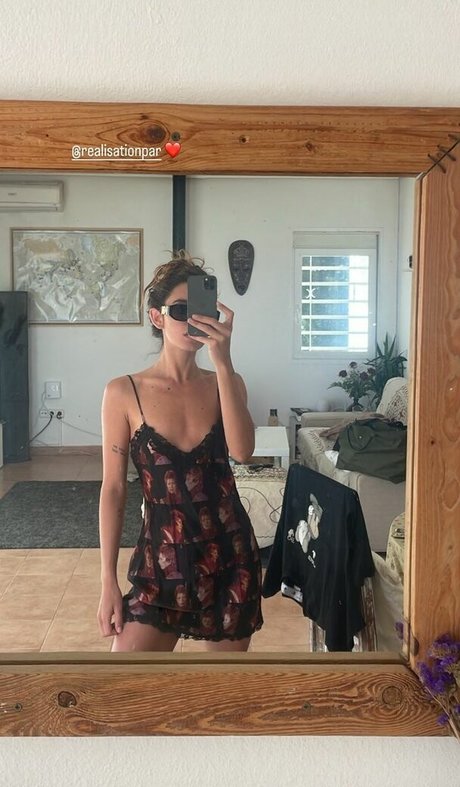 Carla Guetta Cohen pretty actress photos