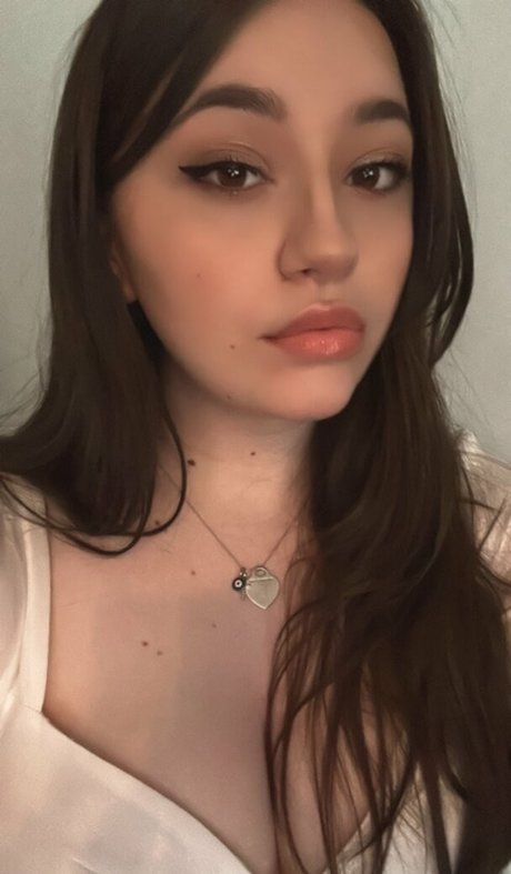 Bananabrea beautiful model pic