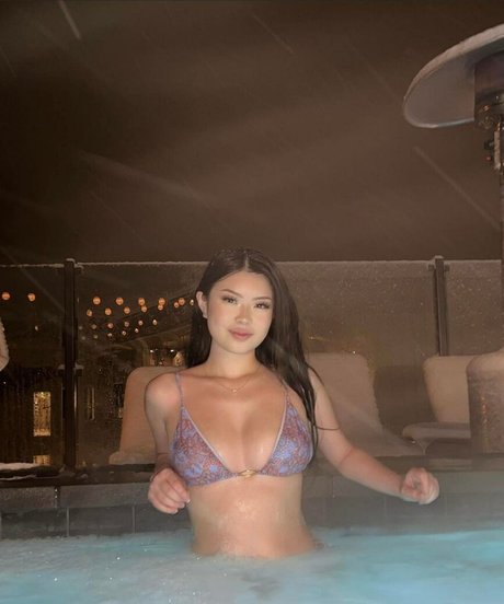 linawinaly hot model pic