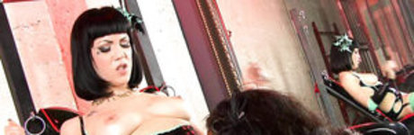 Skin Diamond exclusive model pic