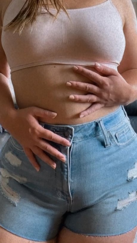 Olivia Lou exclusive star galleries