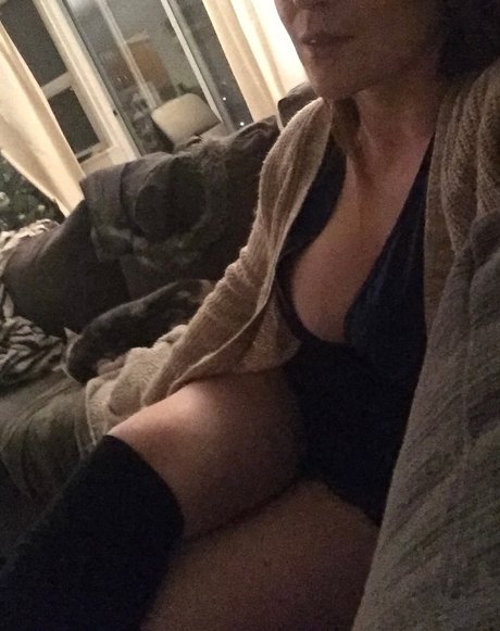 Olivia Grace star pornographic photos