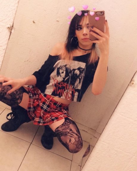 Nymphi hd actress galleries