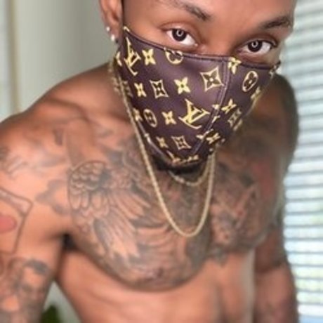 Nutmilkxxx beautiful model photo