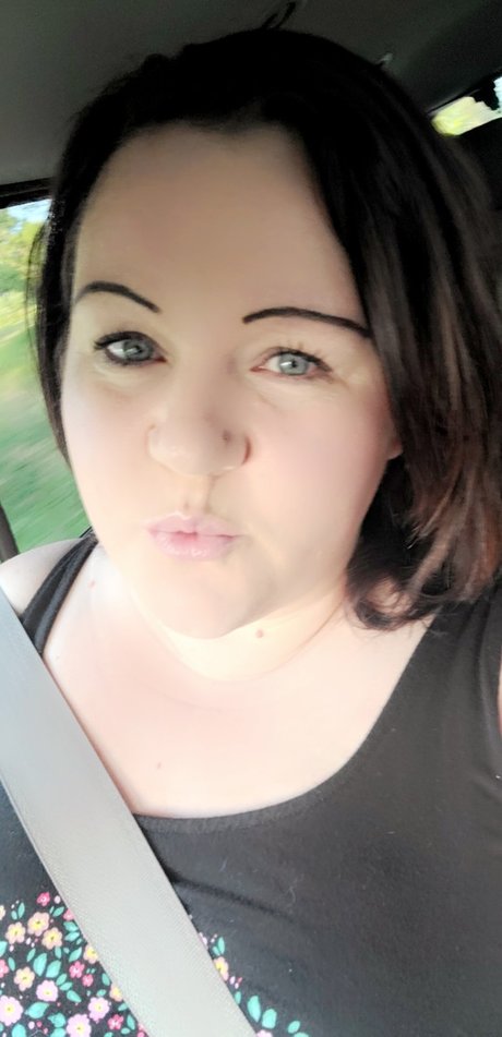 MetalNlace model hot galleries