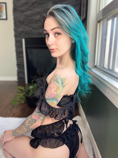 INTERNET SLUT_ pornstar high quality image