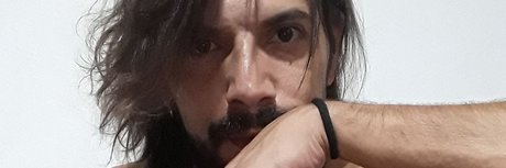 V ctor nude model pic