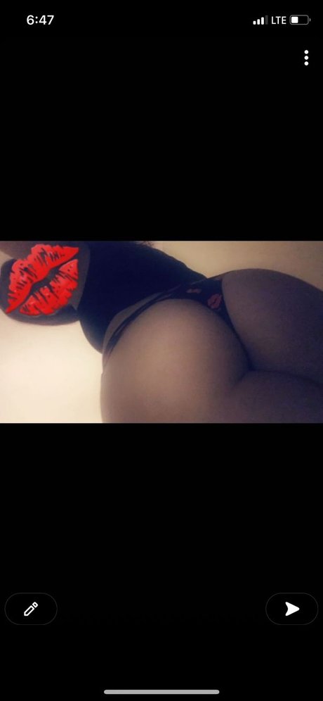 Nilla Vanillaa adult model image