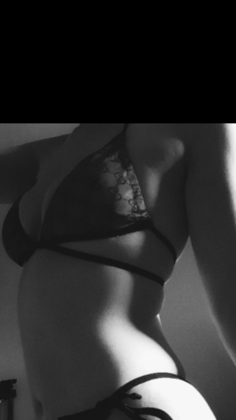 Heather Moonstone art model galleries