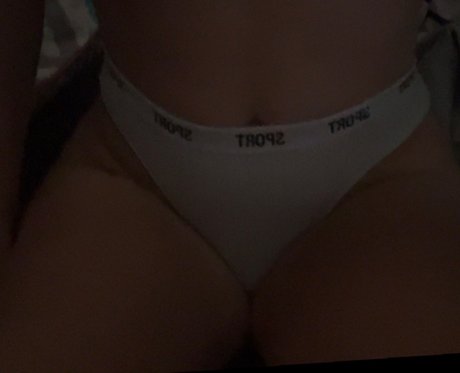 blonde masturbation onlyfans top image