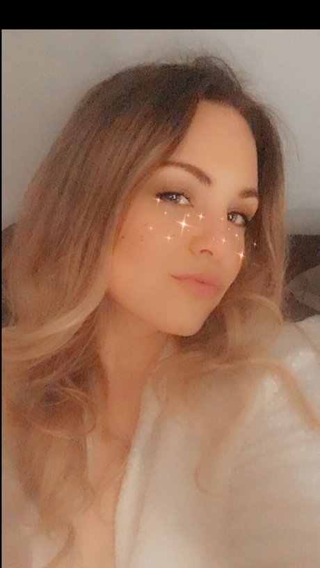 Pennie Gold pornstar hd image