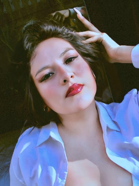 Peligro hot star photos